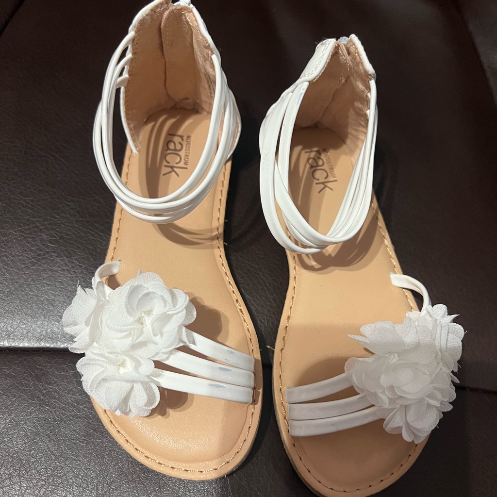 Brand New Girls Sandals Size 11